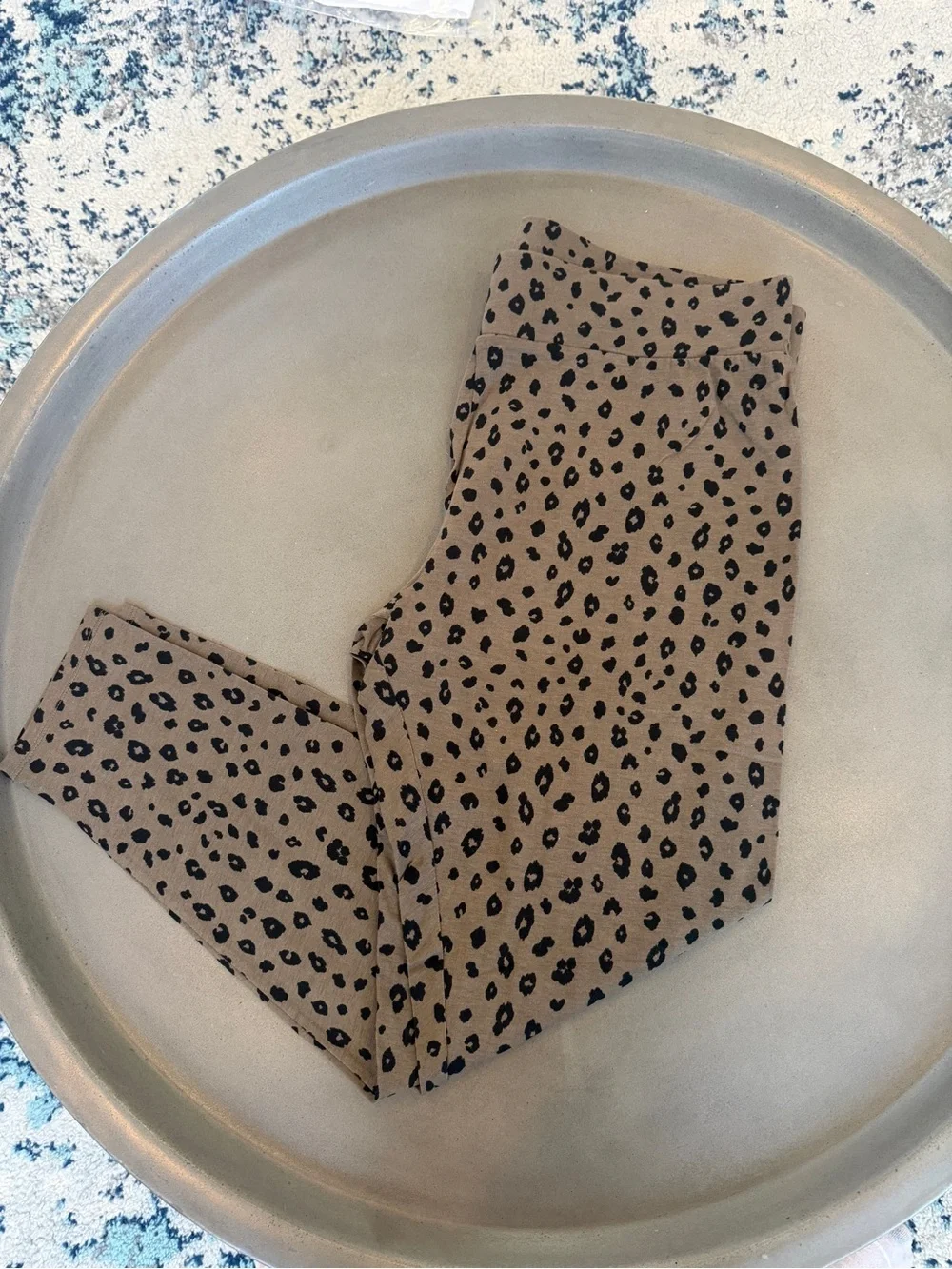 Urban Diction Leopard Print High-Waist Leggings in Brown NEW XL - Picture 3 of 8